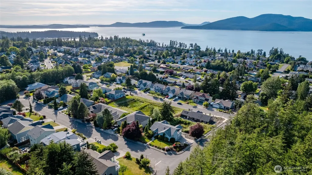 3602 8th Street Anacortes WA 98221