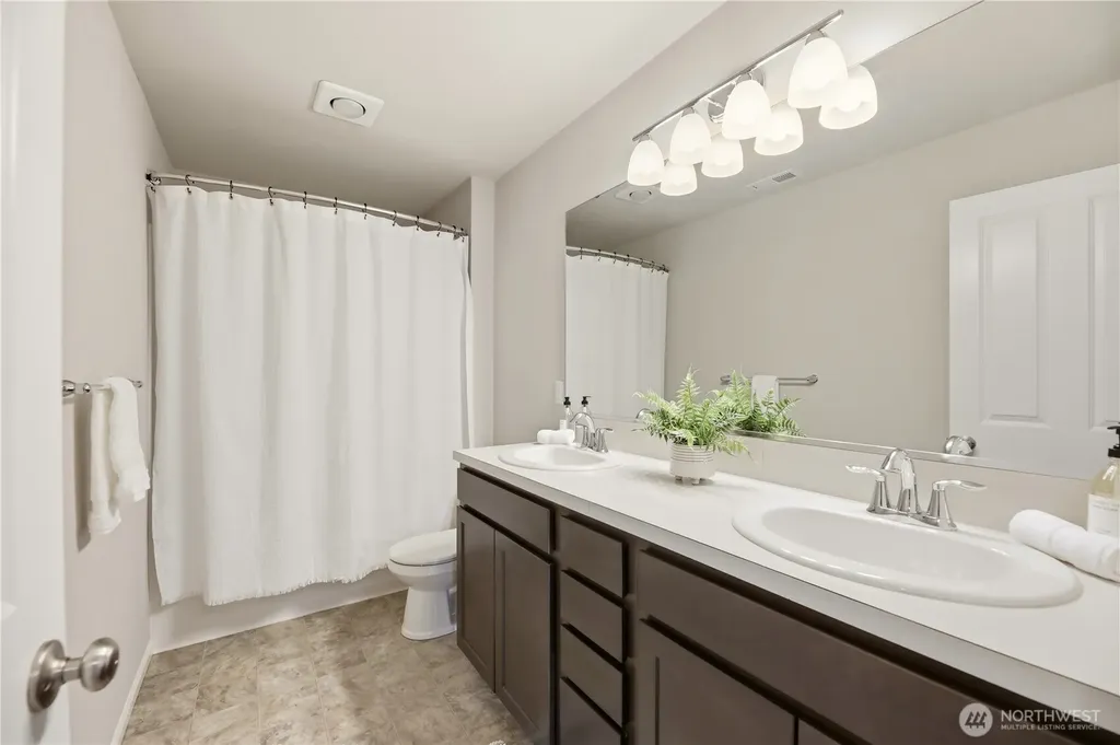 9907 13th Street SE Lake Stevens WA 98258