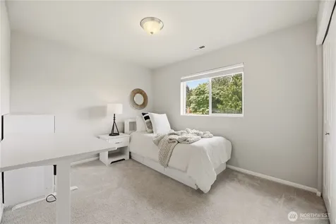 9907 13th Street SE Lake Stevens WA 98258