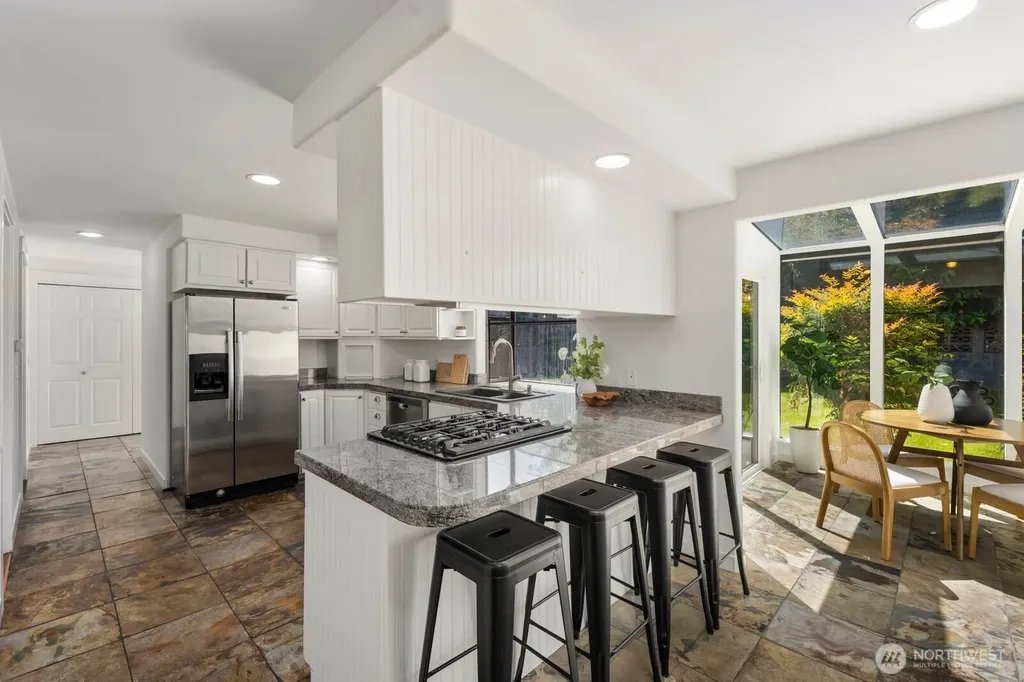 1115 N 30th Street Renton WA 98056