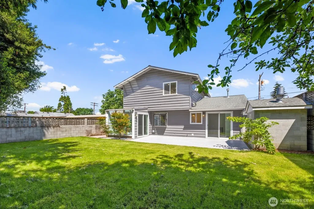 1115 N 30th Street Renton WA 98056