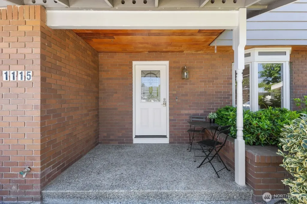 1115 N 30th Street Renton WA 98056