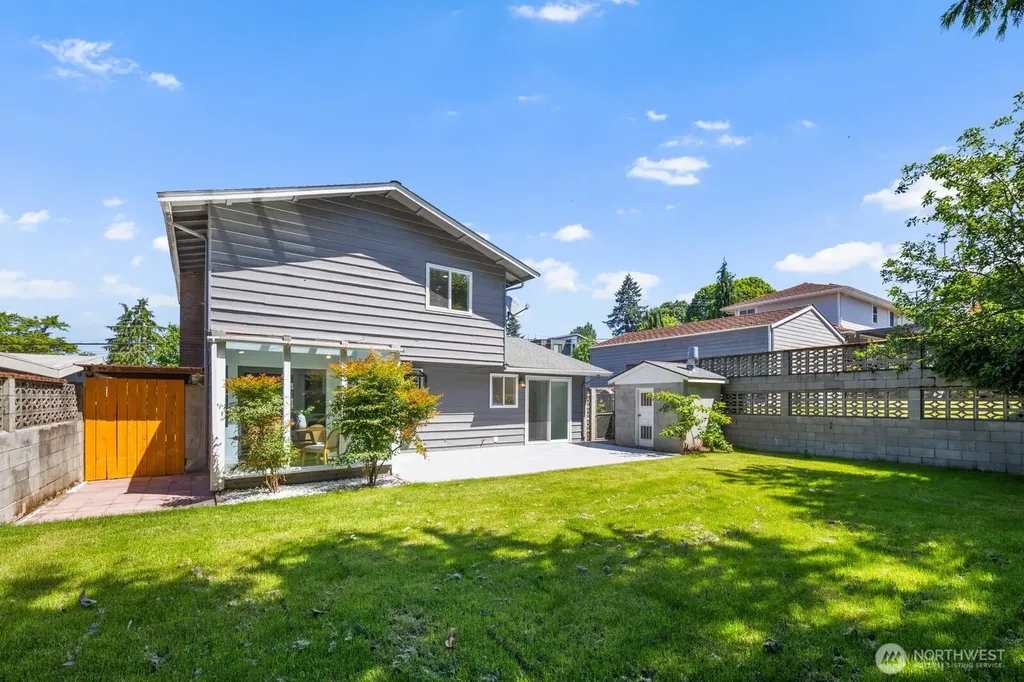 1115 N 30th Street Renton WA 98056