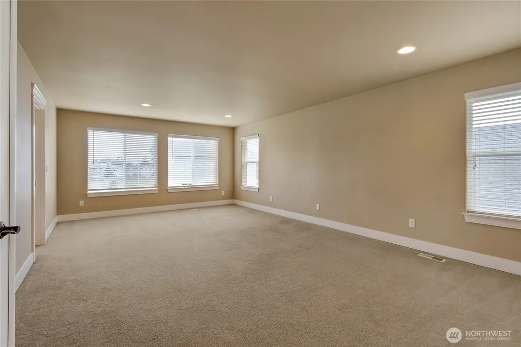 4721 205th Street Ct E Spanaway WA 98387