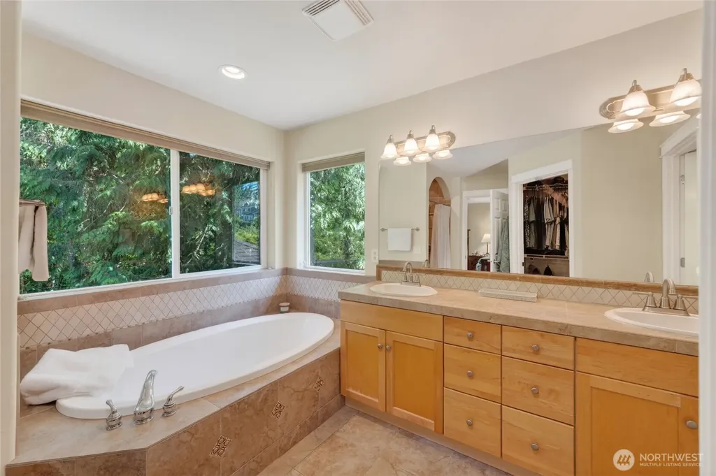800 Spieden Place Bellingham WA 98229