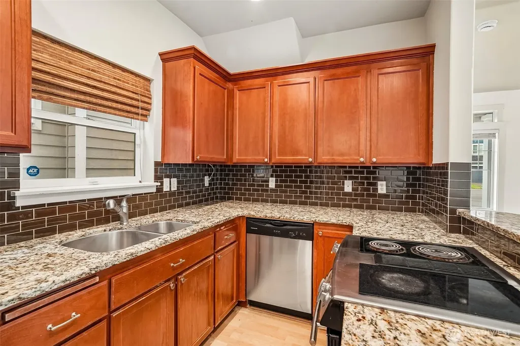 13309 94th Avenue Ct E Puyallup WA 98373