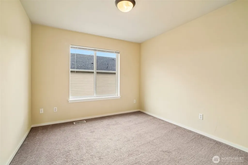 13309 94th Avenue Ct E Puyallup WA 98373