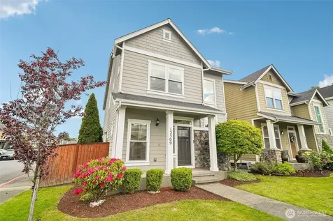 13309 94th Avenue Ct E Puyallup WA 98373