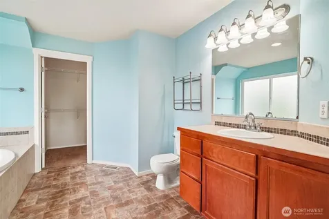 13309 94th Avenue Ct E Puyallup WA 98373