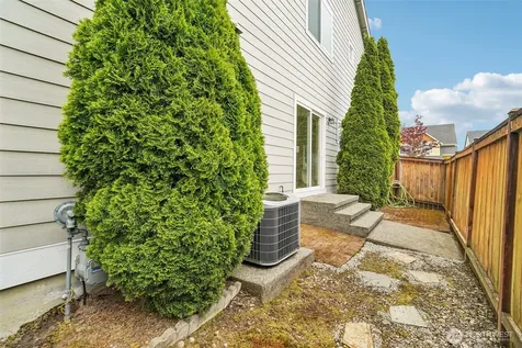 13309 94th Avenue Ct E Puyallup WA 98373