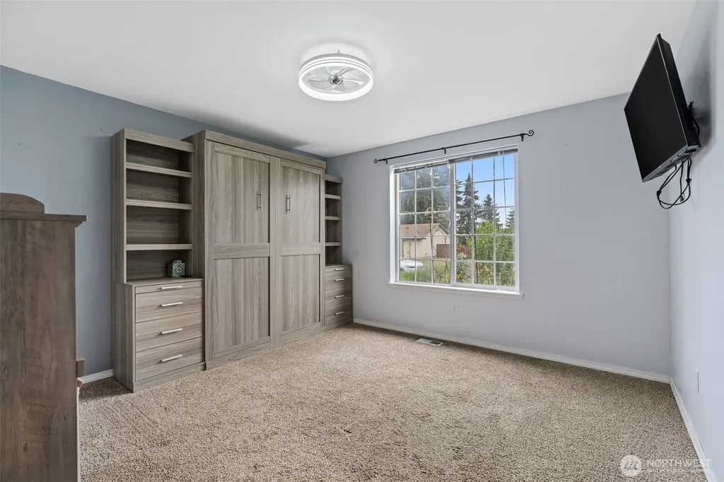 5922 184th Lane SW Rochester WA 98579
