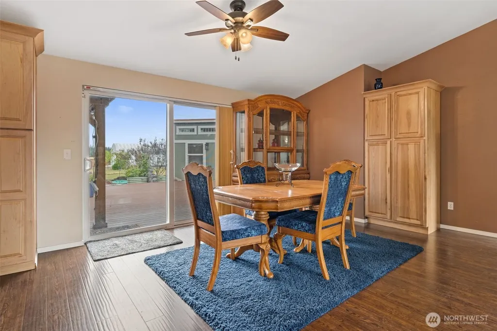 5922 184th Lane SW Rochester WA 98579