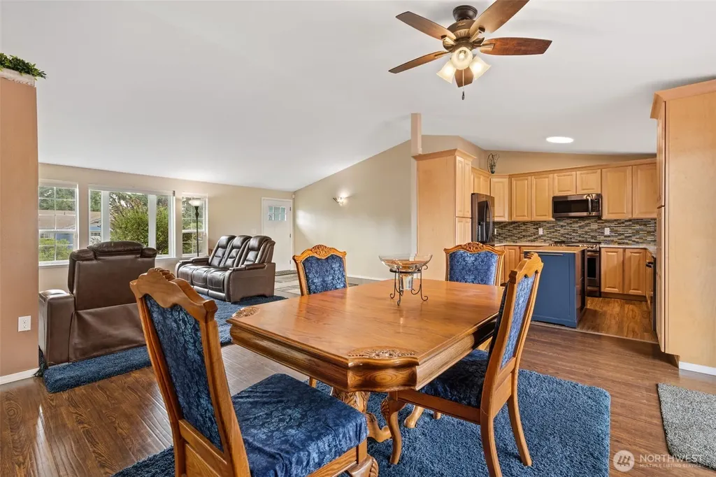 5922 184th Lane SW Rochester WA 98579