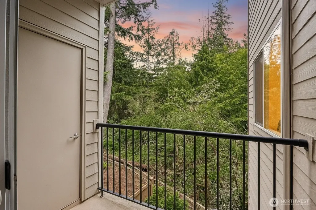 4335 Issaquah Pine Lake Road SE Sammamish WA 98075