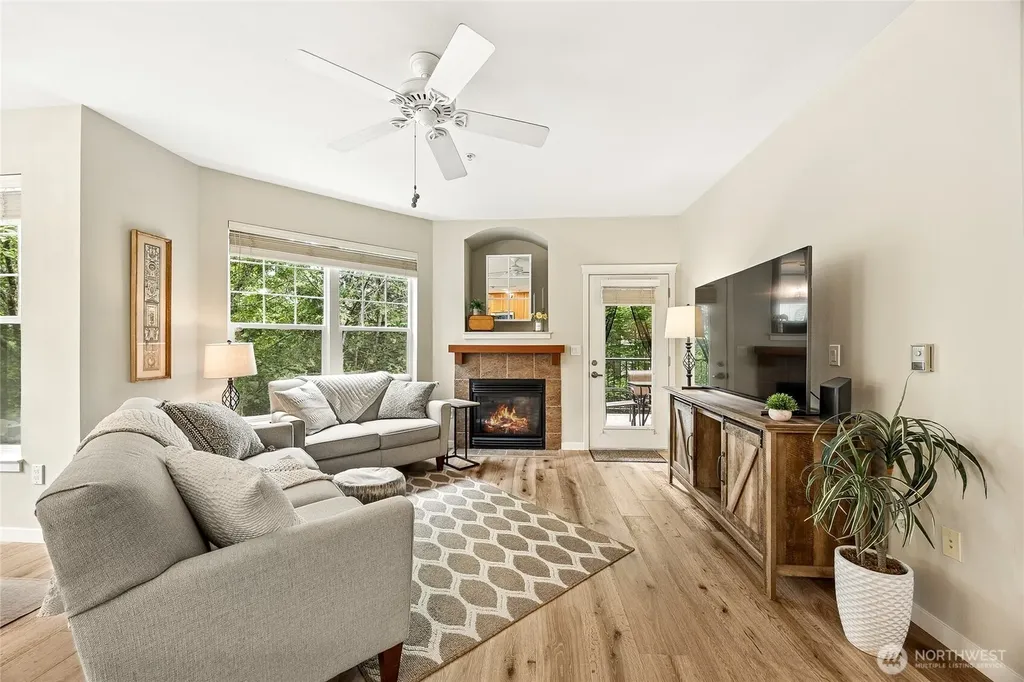 4335 Issaquah Pine Lake Road SE Sammamish WA 98075