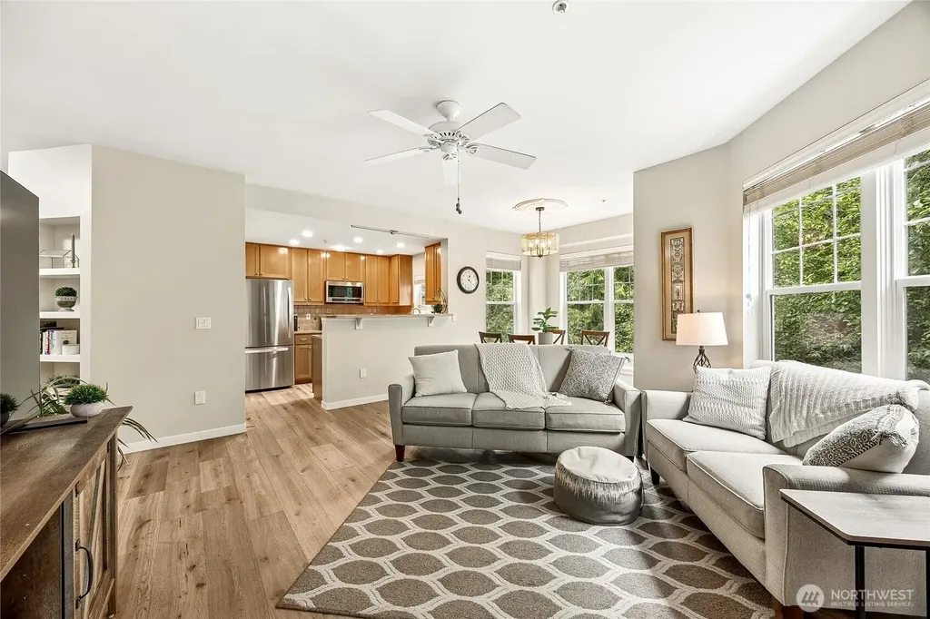4335 Issaquah Pine Lake Road SE Sammamish WA 98075