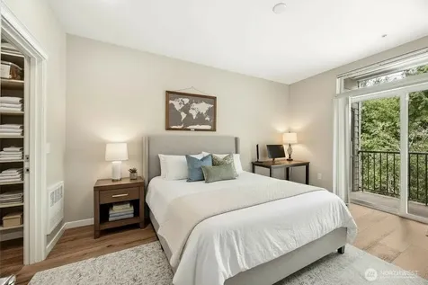 4335 Issaquah Pine Lake Road SE Sammamish WA 98075