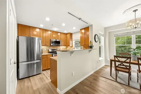 4335 Issaquah Pine Lake Road SE Sammamish WA 98075