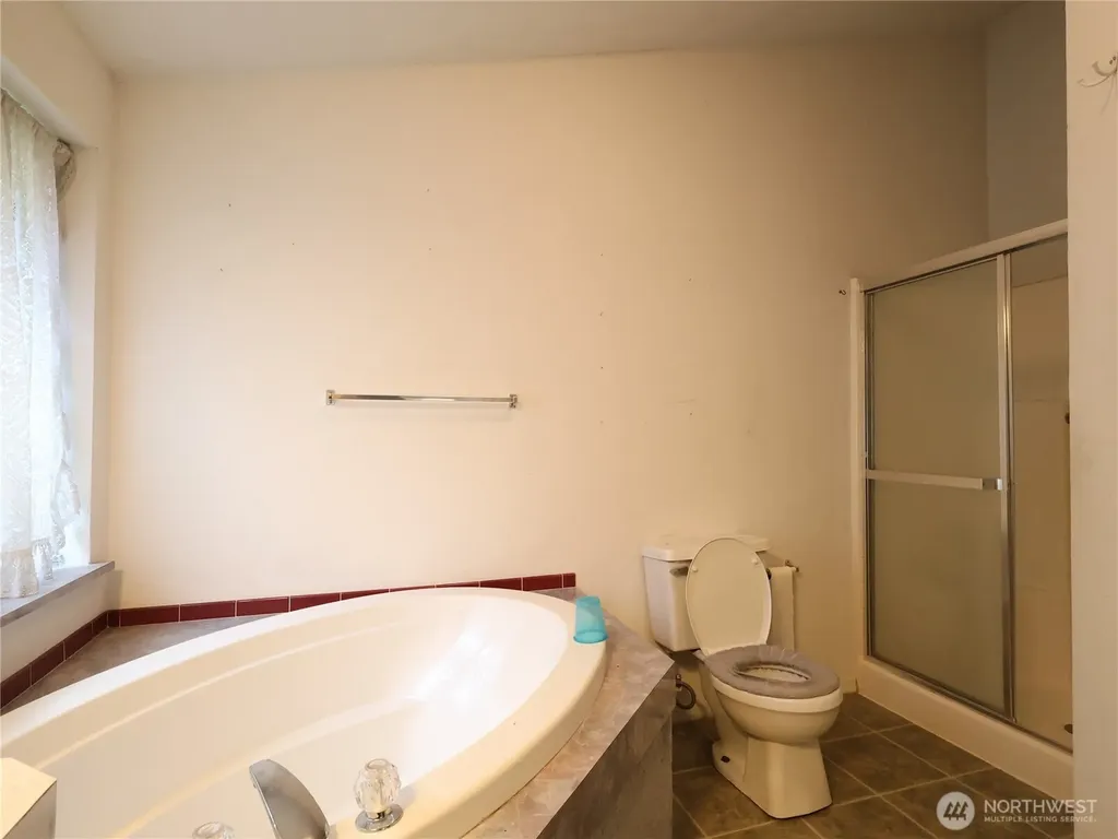 209 Fairway Drive Aberdeen WA 98520