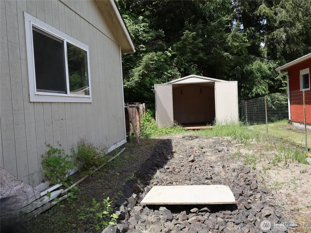 209 Fairway Drive Aberdeen WA 98520
