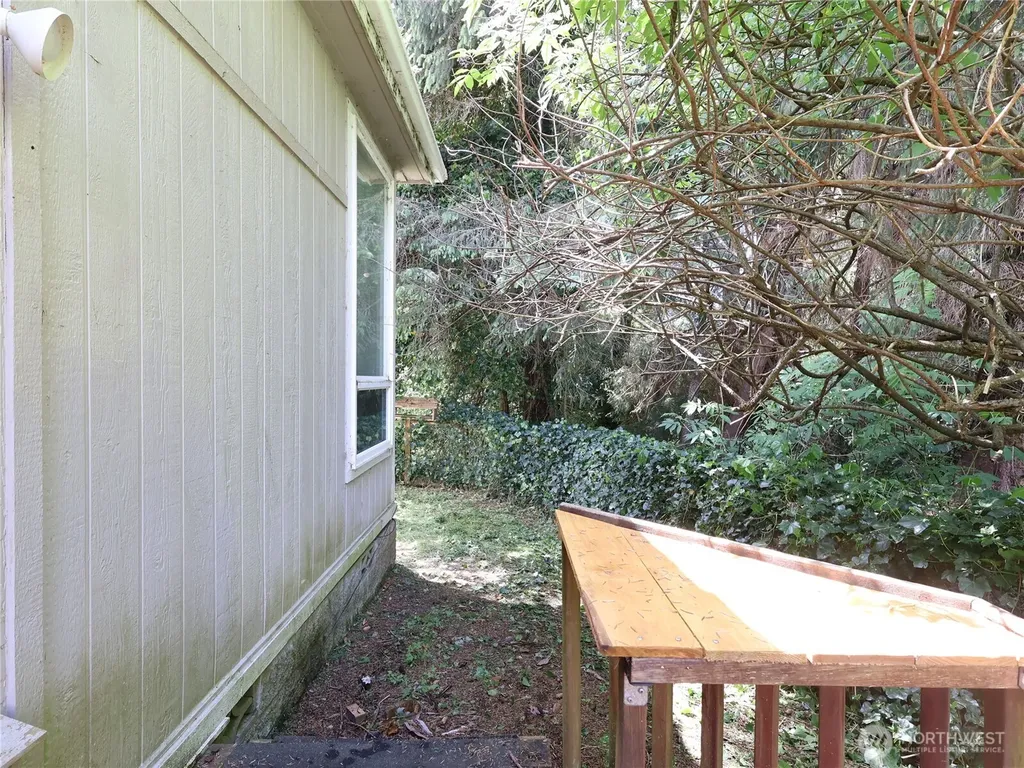 209 Fairway Drive Aberdeen WA 98520