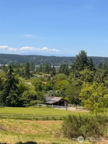 9438 SW 266th Lane Vashon WA 98070