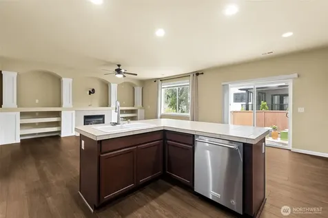 4411 S 330 Place Federal Way WA 98001