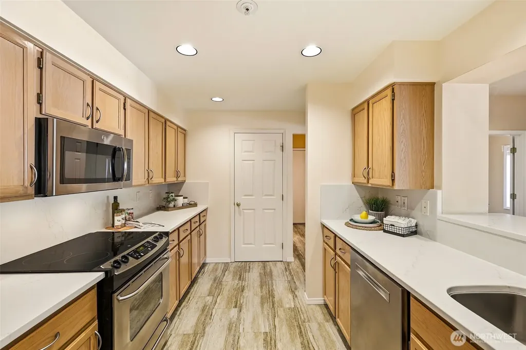 3638 224th Place SE Issaquah WA 98029