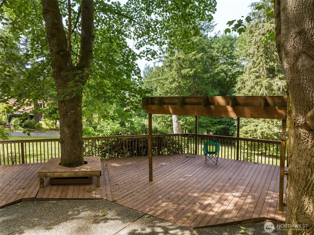 23908 SE 168 Street Issaquah WA 98027