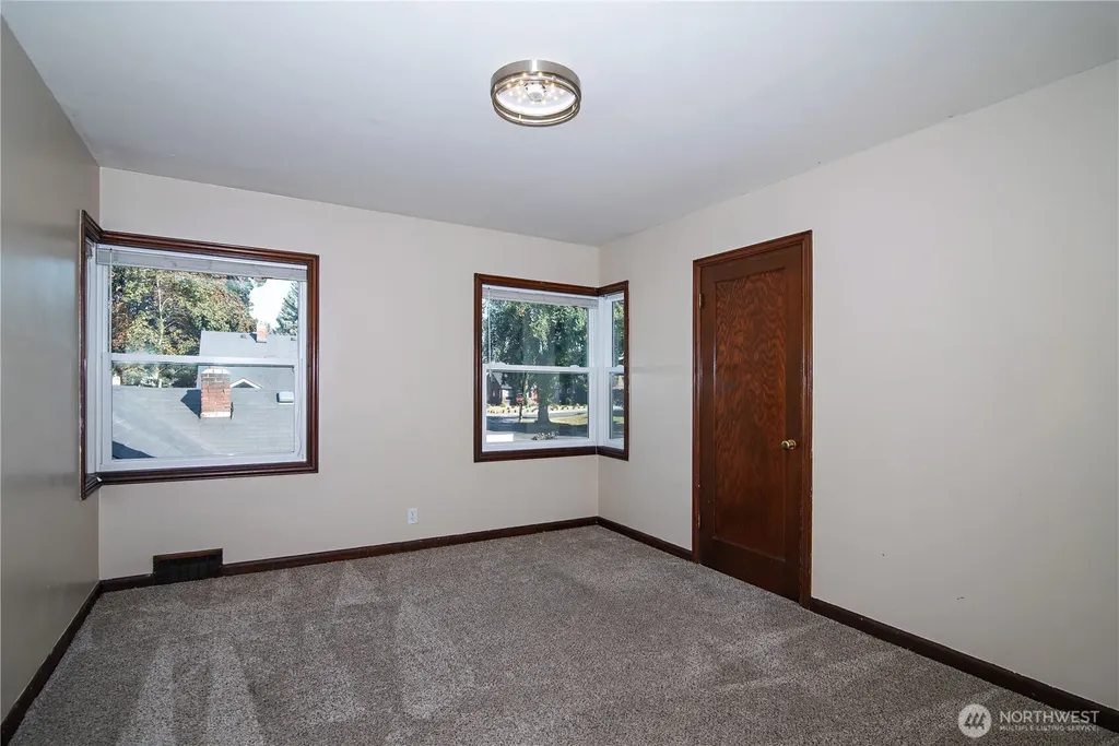 203 N Walnut Street Ellensburg WA 98926