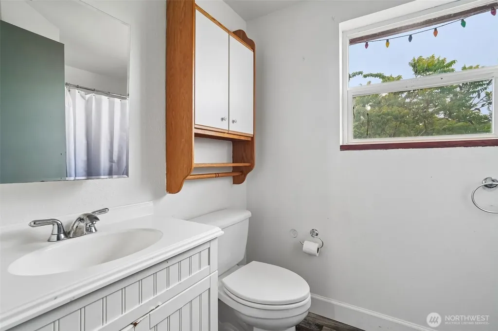 13043 40th Avenue S Tukwila WA 98168