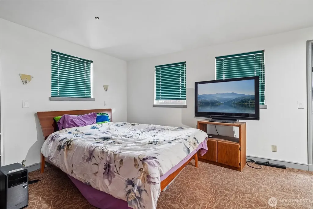 13043 40th Avenue S Tukwila WA 98168