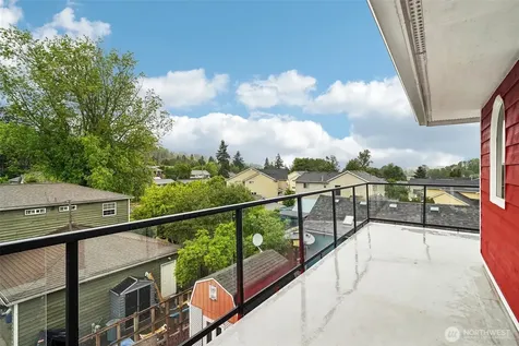 13043 40th Avenue S Tukwila WA 98168
