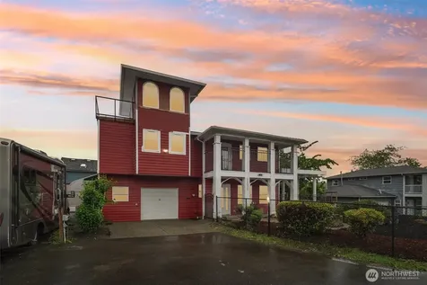 13043 40th Avenue S Tukwila WA 98168