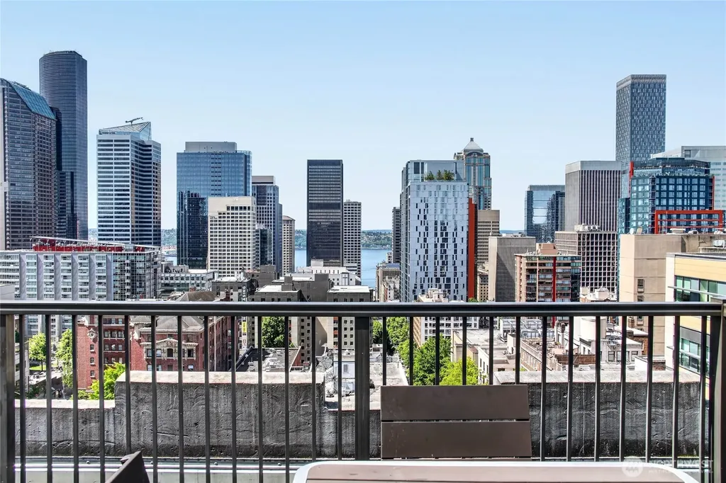 1105 Spring Street Seattle WA 98104