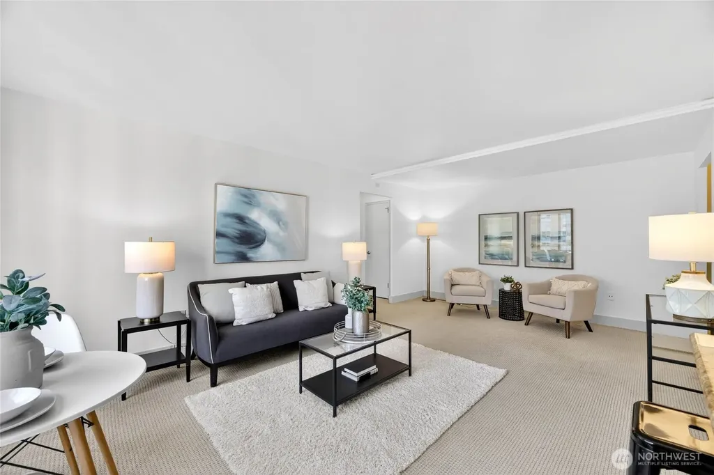 1105 Spring Street Seattle WA 98104