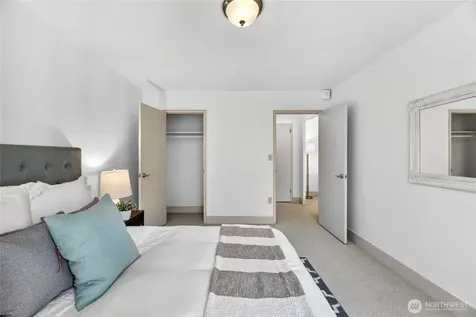1105 Spring Street Seattle WA 98104
