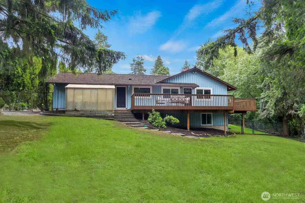 8817 NE 124th Street Kirkland WA 98034