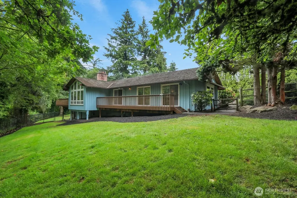 8817 NE 124th Street Kirkland WA 98034