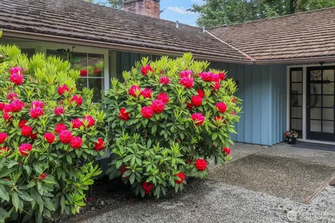 8817 NE 124th Street Kirkland WA 98034
