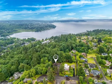 8817 NE 124th Street Kirkland WA 98034