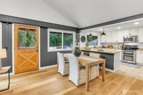 8817 NE 124th Street Kirkland WA 98034