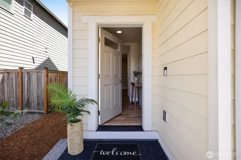 14805 16th Avenue W Lynnwood WA 98087