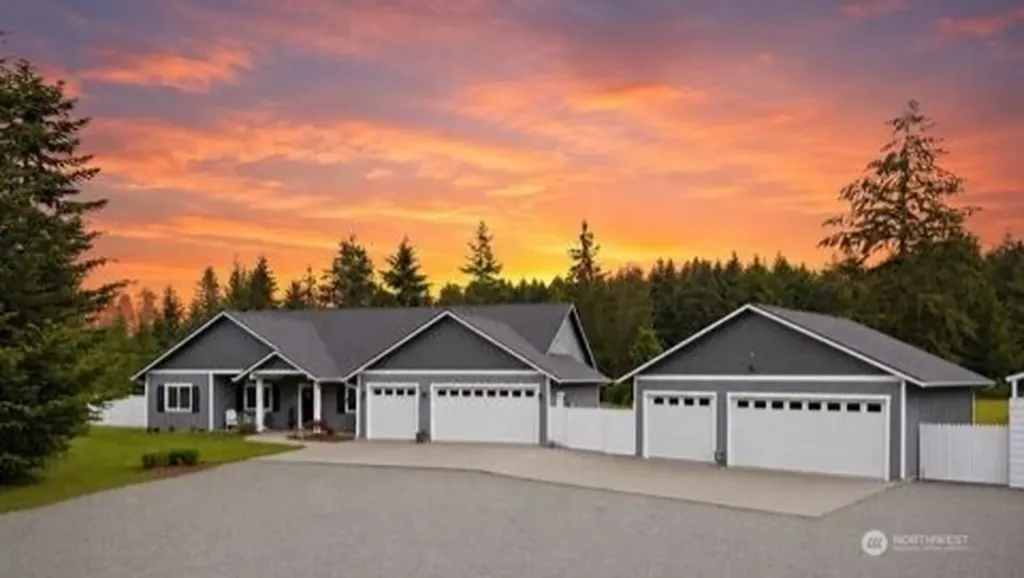 8406 James Road SW Rochester WA 98579
