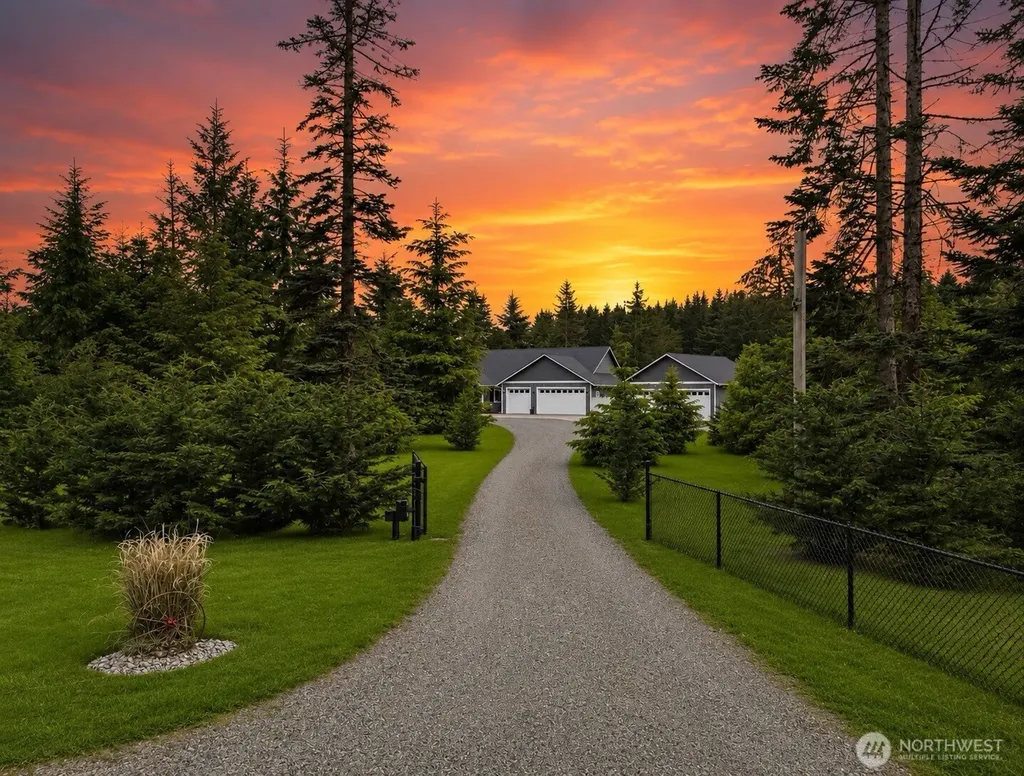 8406 James Road SW Rochester WA 98579