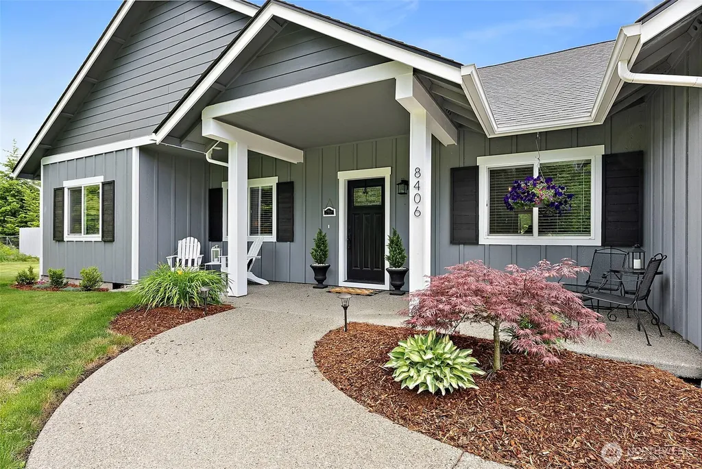 8406 James Road SW Rochester WA 98579
