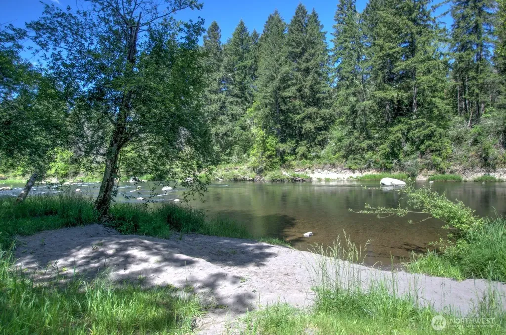 8933 Figberry Court SE Yelm WA 98597
