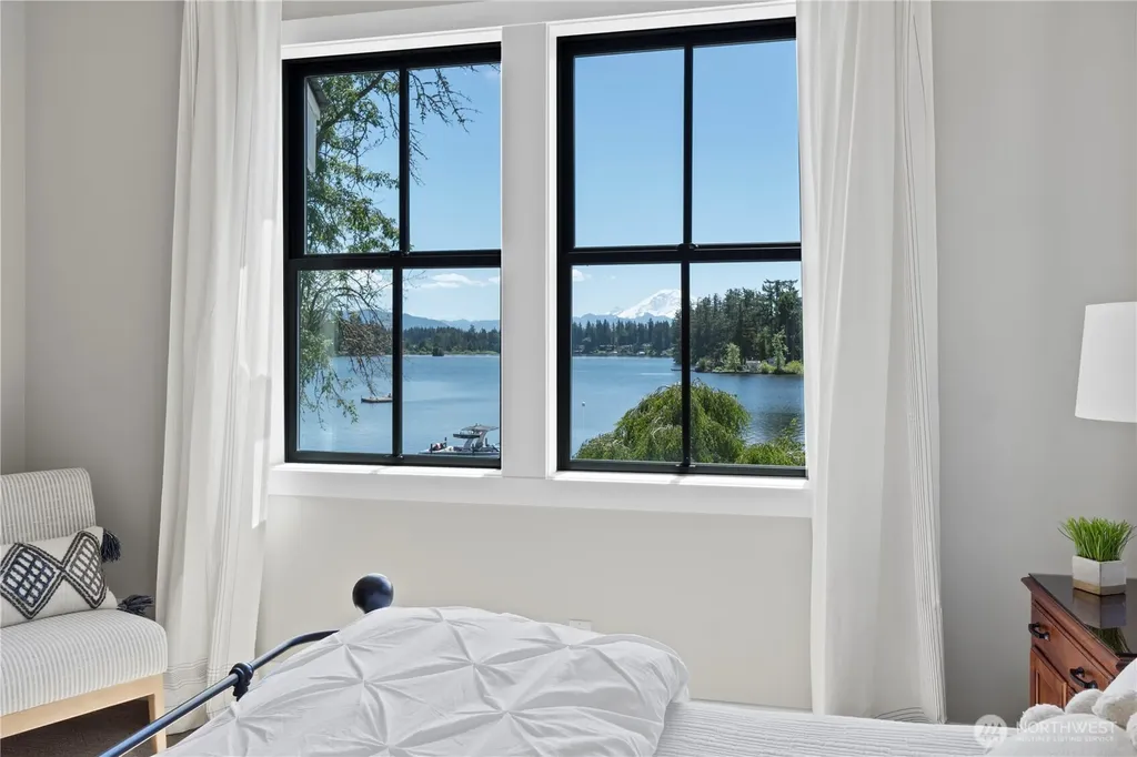 22545 SE 298th Street Black Diamond WA 98010