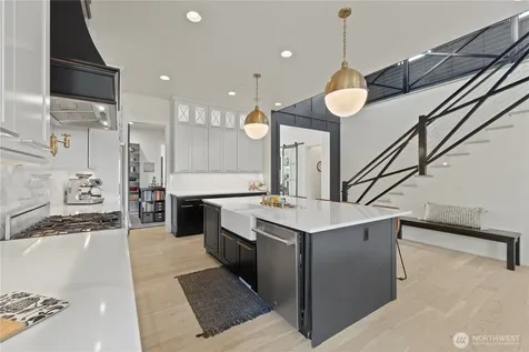 22545 SE 298th Street Black Diamond WA 98010