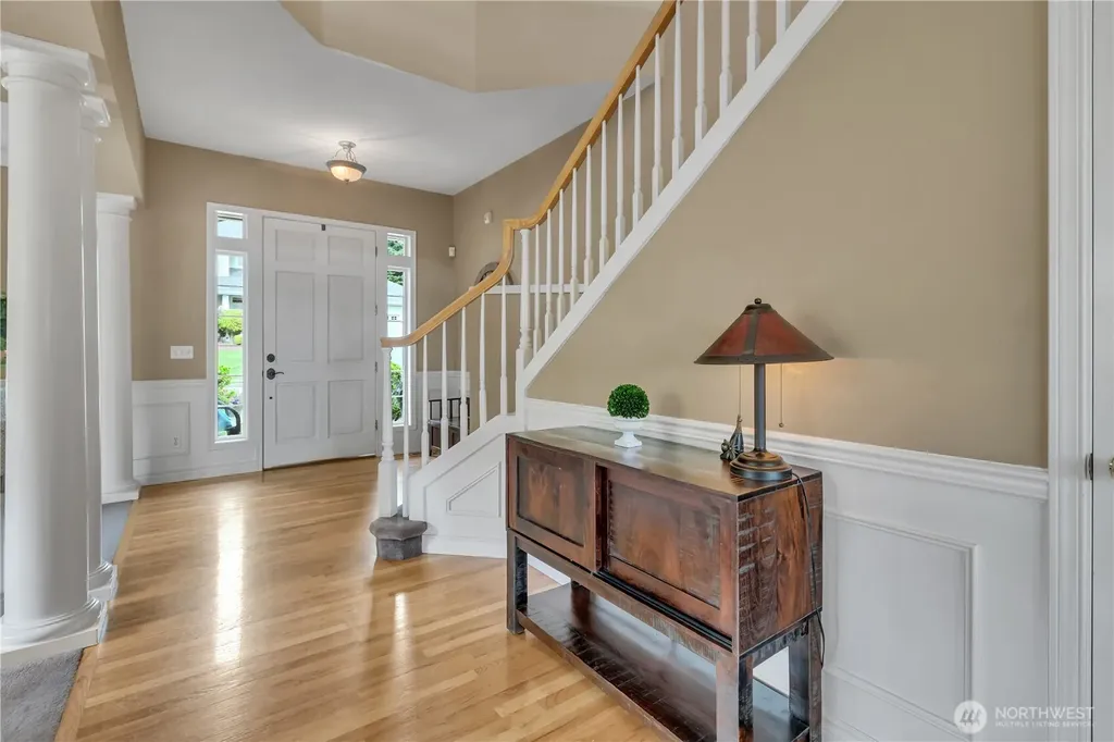 1828 Mariner Circle NE Tacoma WA 98422